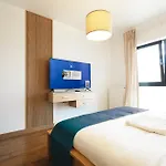 Smart 4*