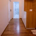 Smart Apart Otel Bükreş